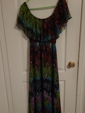 Fire Los Angeles Off Shoulder with Orange Logo Stitch Maxi Dress